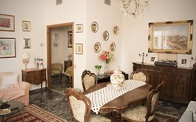 Casa Di Gina